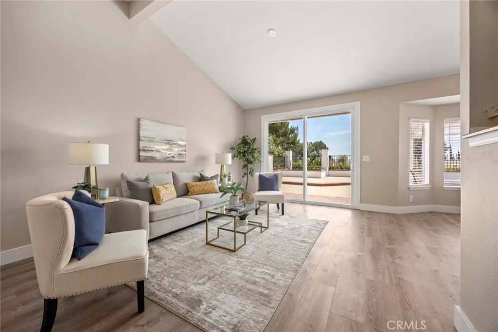 21470 Via La Naranja Yorba Linda, CA 92886