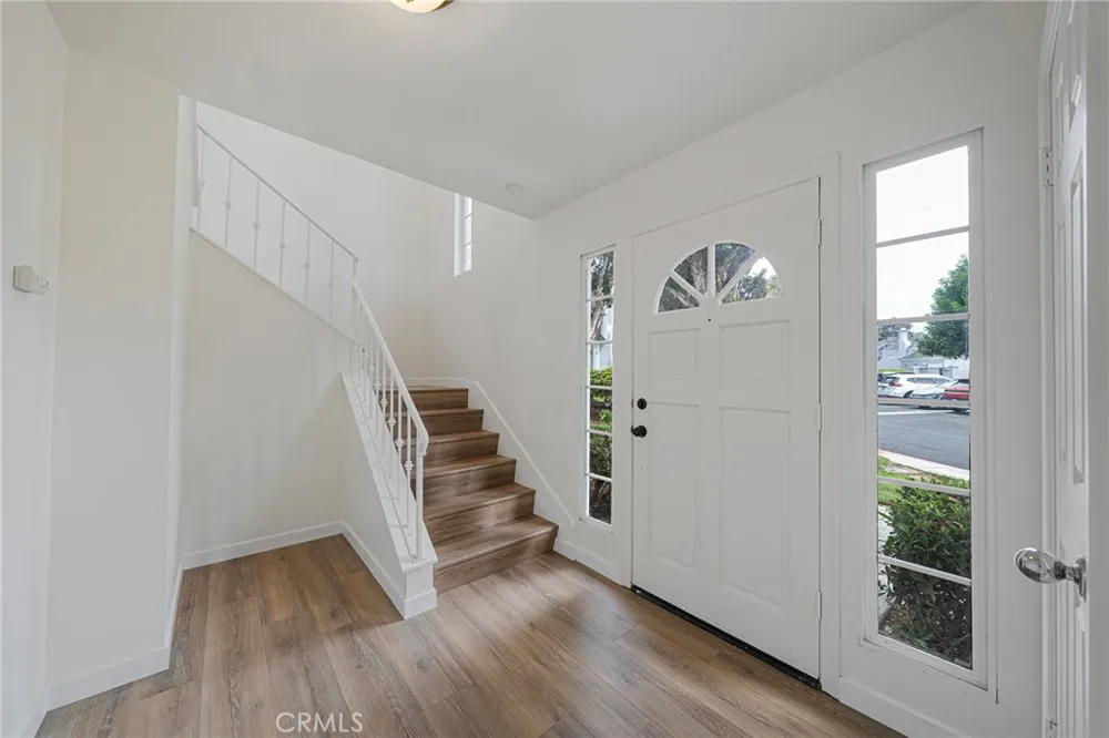 28221 Paseo El Siena Laguna Niguel, CA 92677