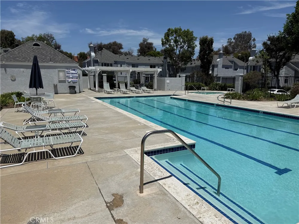 28221 Paseo El Siena Laguna Niguel, CA 92677