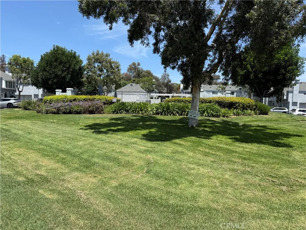 28221 Paseo El Siena Laguna Niguel, CA 92677
