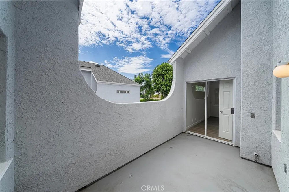 28221 Paseo El Siena Laguna Niguel, CA 92677