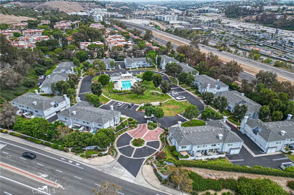 28221 Paseo El Siena Laguna Niguel, CA 92677