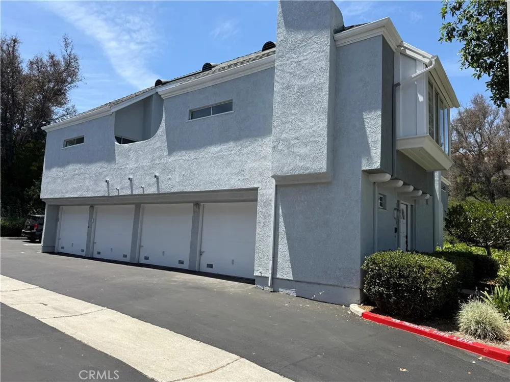 28221 Paseo El Siena Laguna Niguel, CA 92677