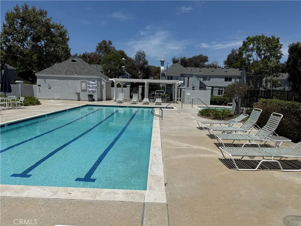 28221 Paseo El Siena Laguna Niguel, CA 92677