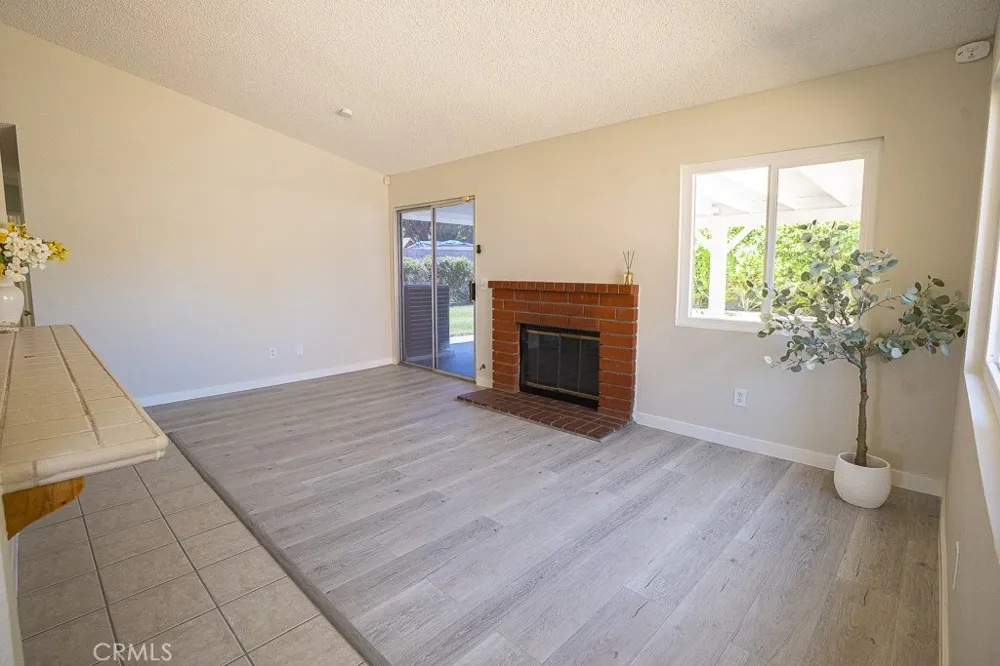 43469 Carol Lancaster, CA 93535