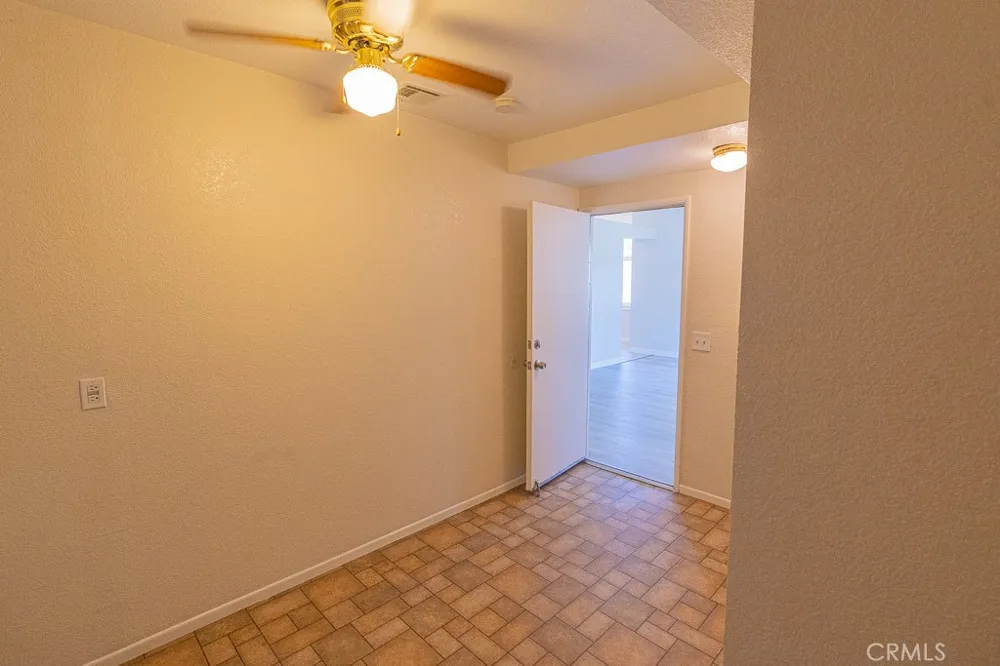 43469 Carol Lancaster, CA 93535