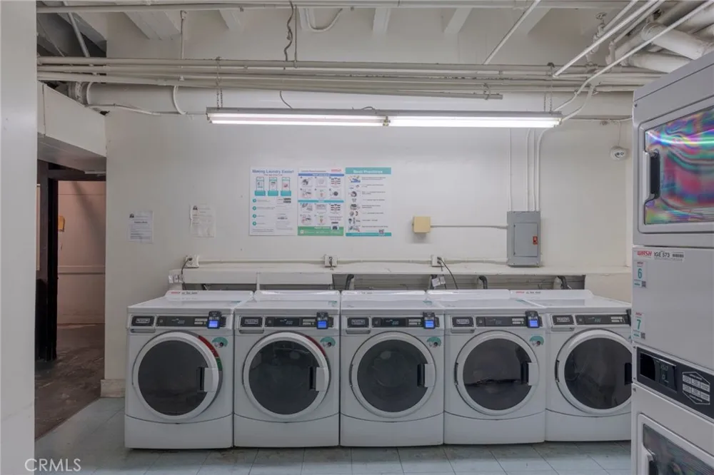 315 W 3rd #5A Long Beach, CA 90802