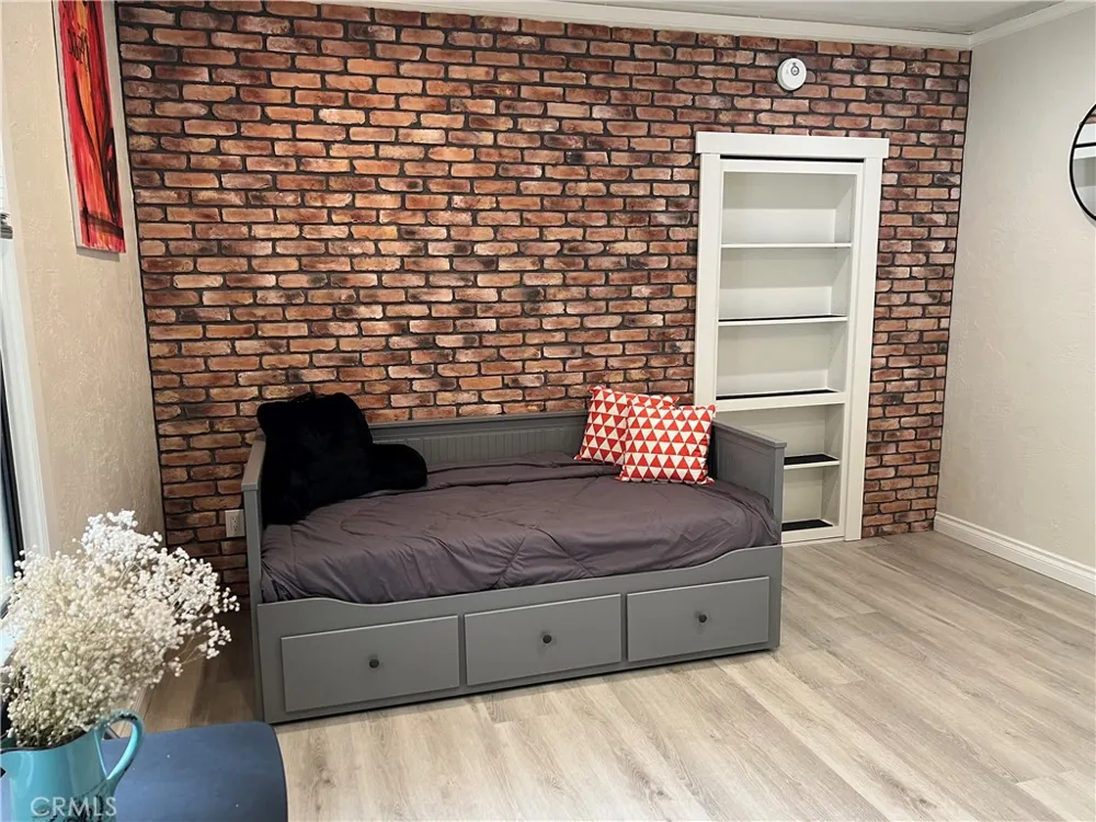 315 W 3rd #5A Long Beach, CA 90802