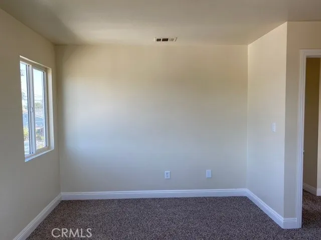 415 E 106th Los Angeles, CA 90003