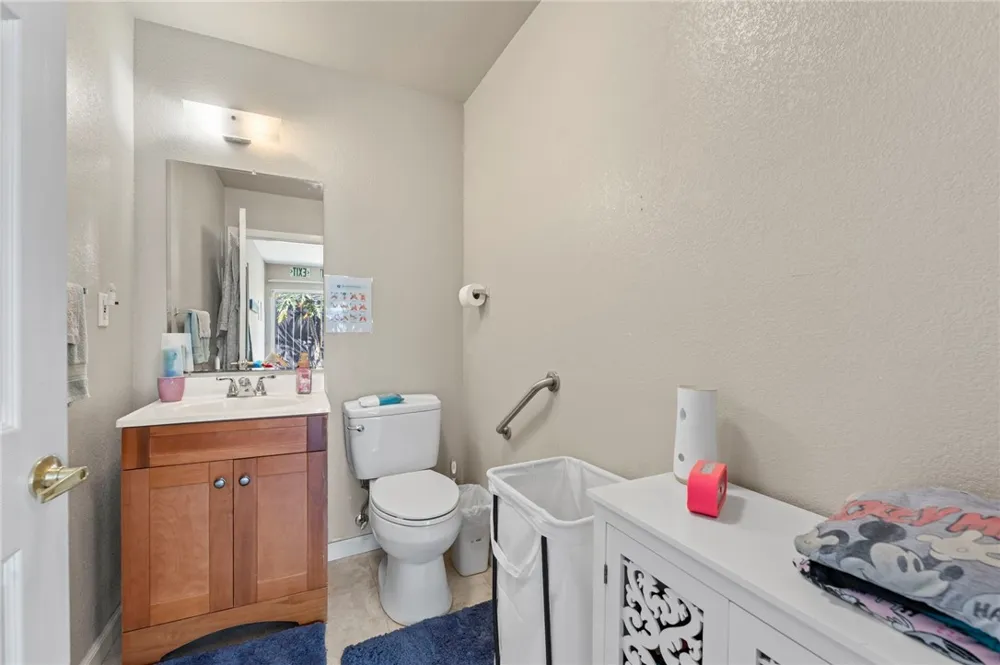 26635 Avenida Deseo Mission Viejo, CA 92691