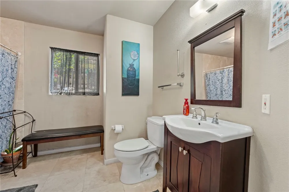 26635 Avenida Deseo Mission Viejo, CA 92691