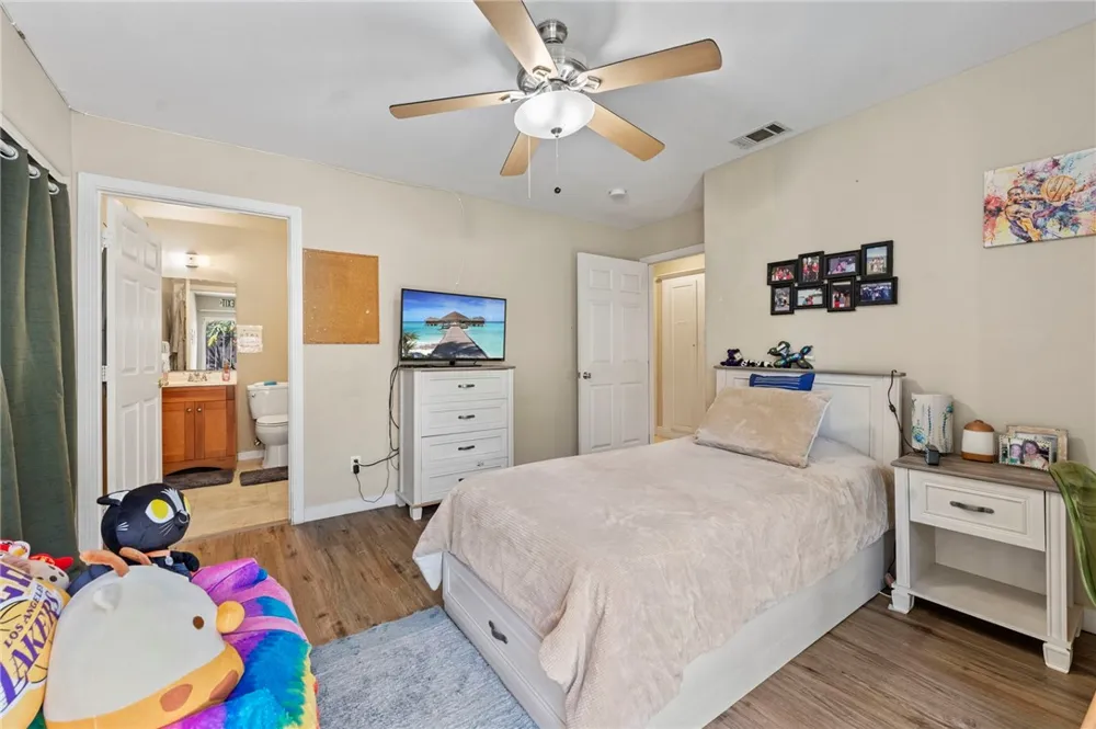 26635 Avenida Deseo Mission Viejo, CA 92691