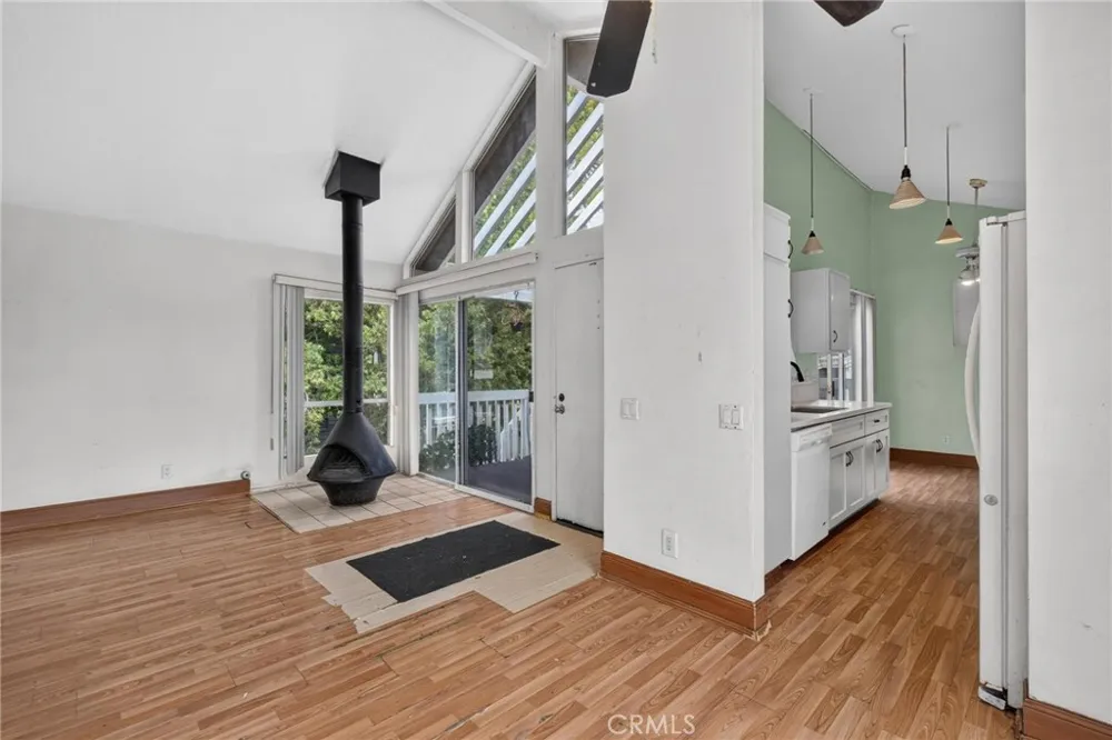 25655 Pine Creek Lane Wilmington, CA 90744