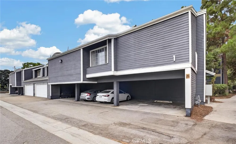 25655 Pine Creek Lane Wilmington, CA 90744
