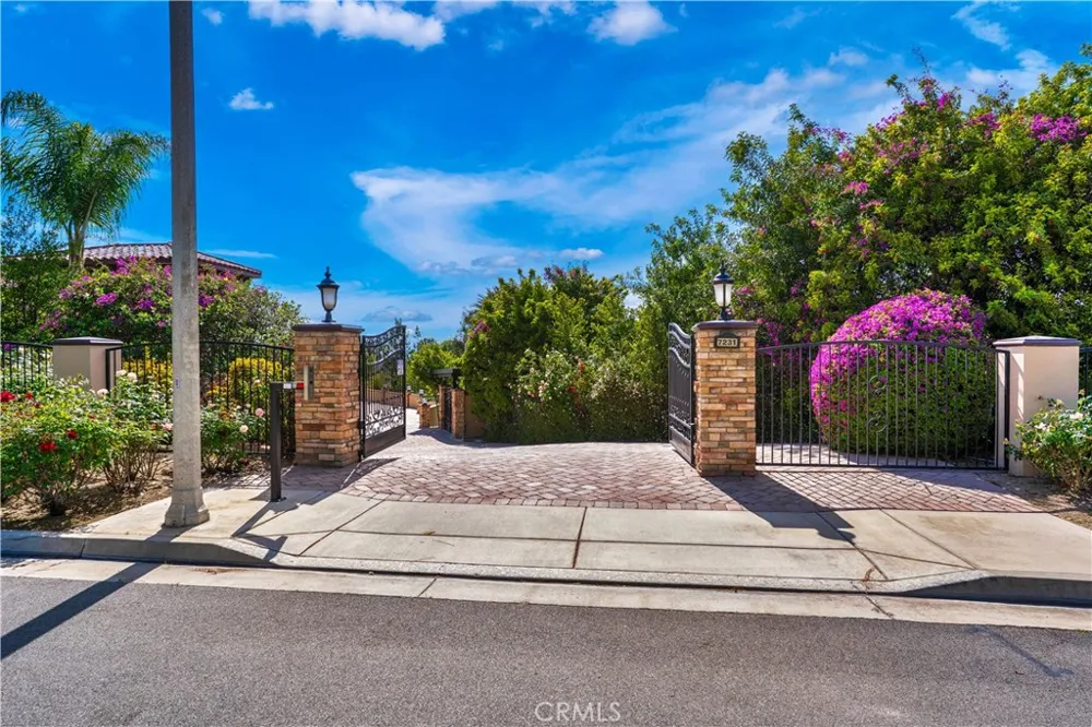 7231 Brandon Court Riverside, CA 92506