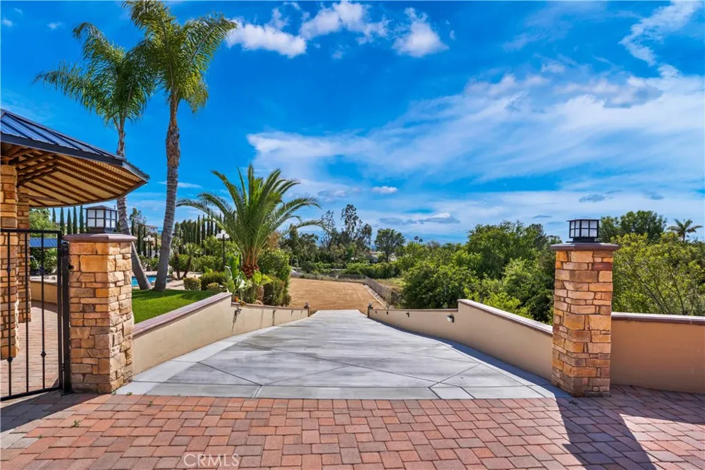 7231 Brandon Court Riverside, CA 92506