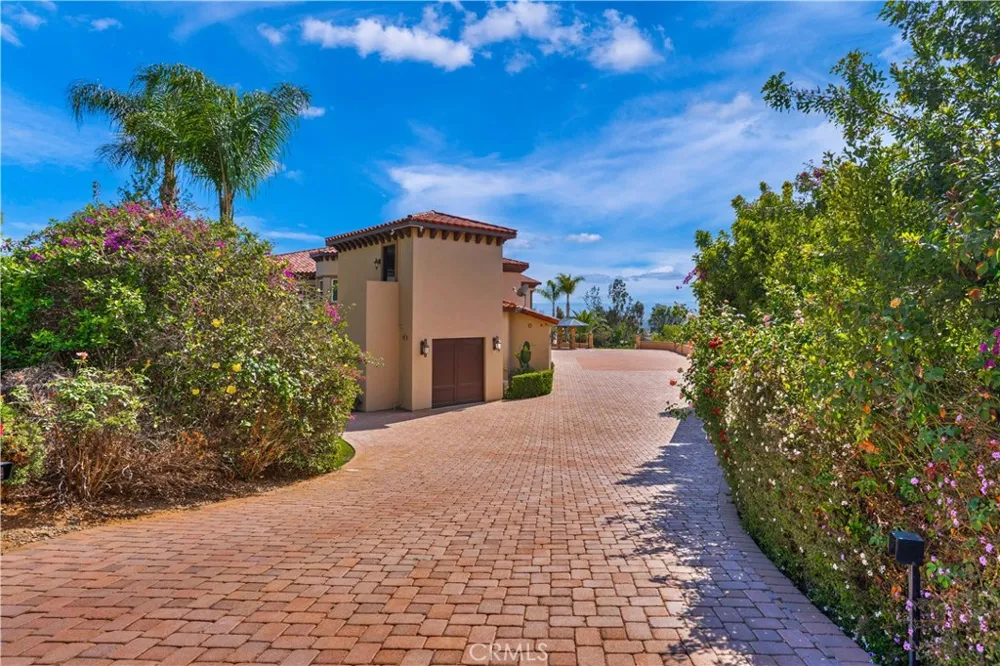7231 Brandon Court Riverside, CA 92506