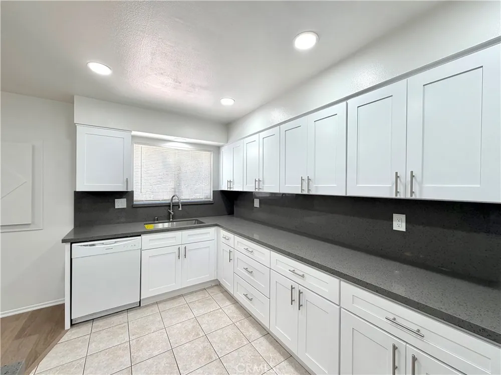 28880 Amersfoot Sun City, CA 92586