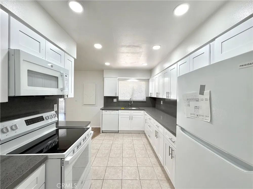 28880 Amersfoot Sun City, CA 92586