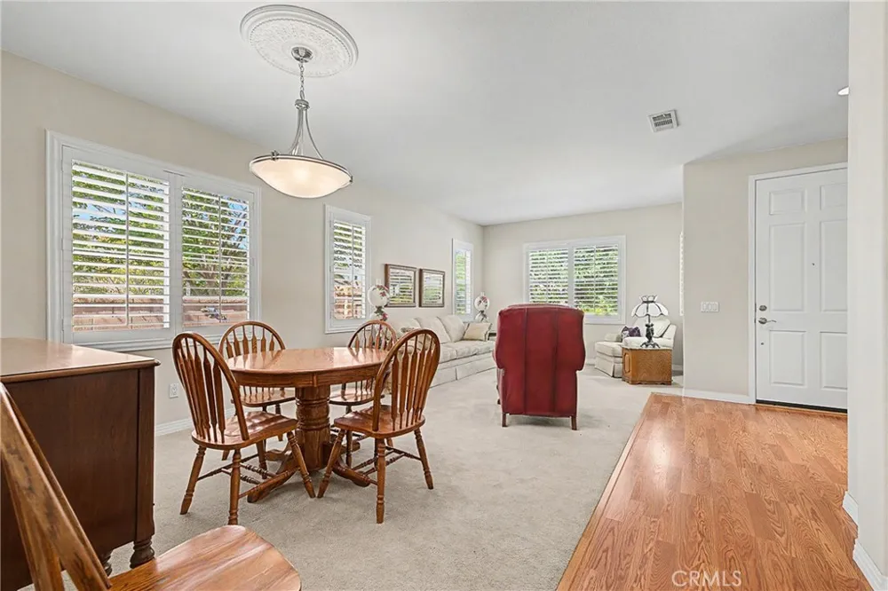 32587 Via Destello Temecula, CA 92592