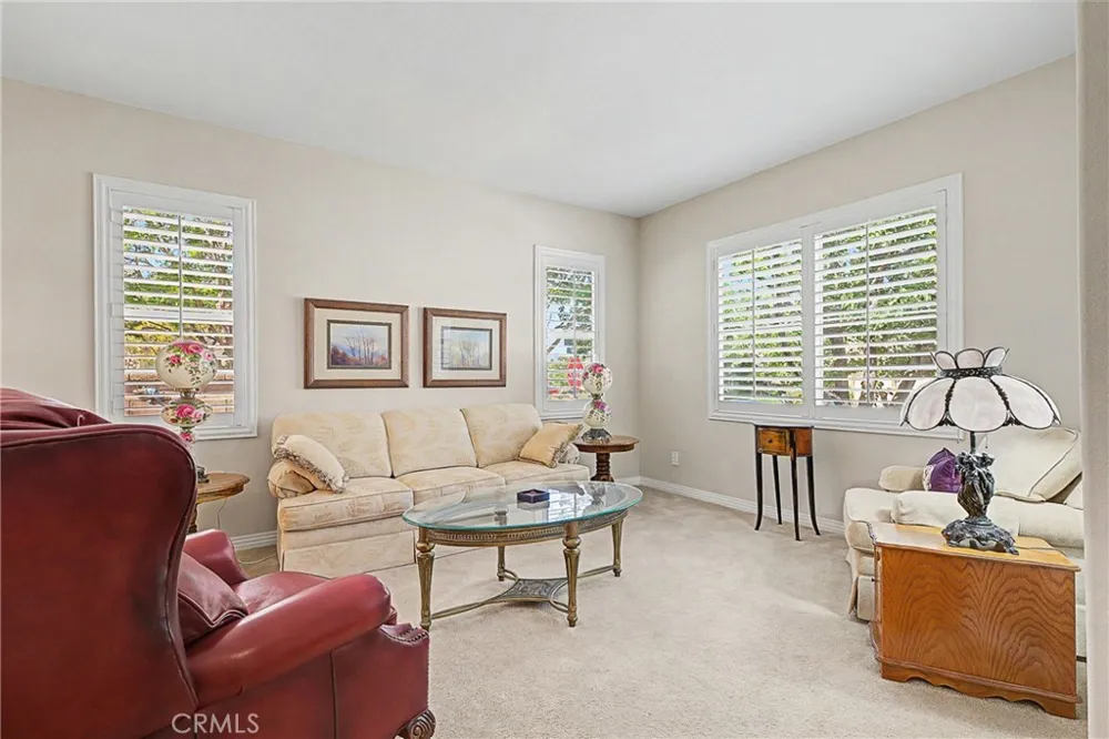 32587 Via Destello Temecula, CA 92592