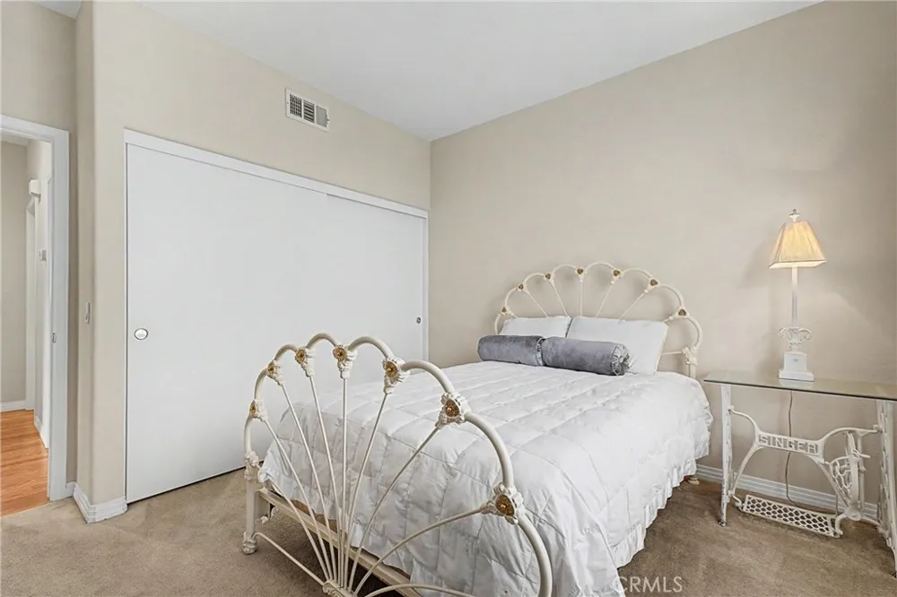 32587 Via Destello Temecula, CA 92592