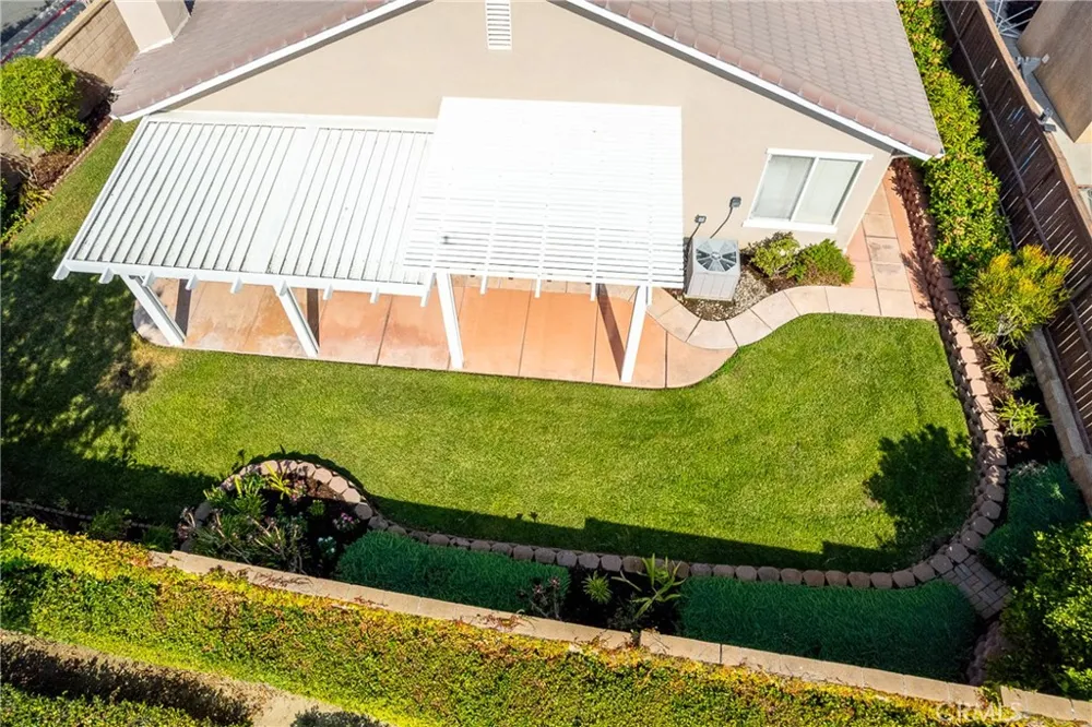 32587 Via Destello Temecula, CA 92592