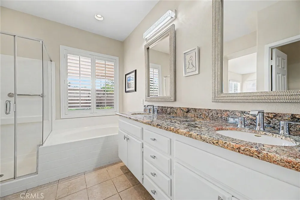 32587 Via Destello Temecula, CA 92592