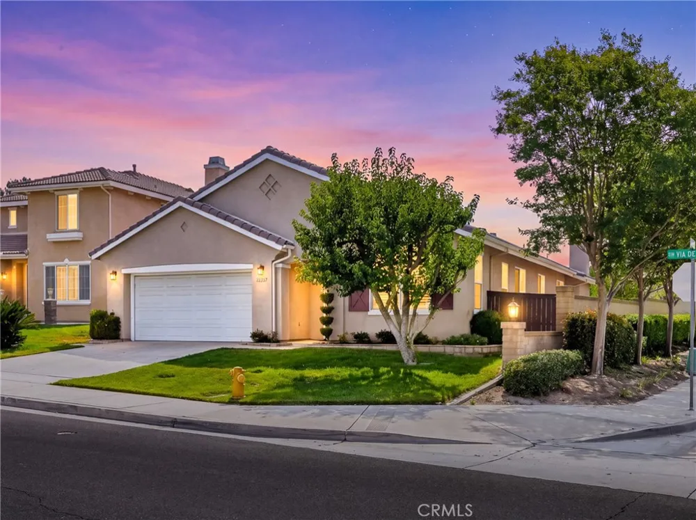 32587 Via Destello Temecula, CA 92592