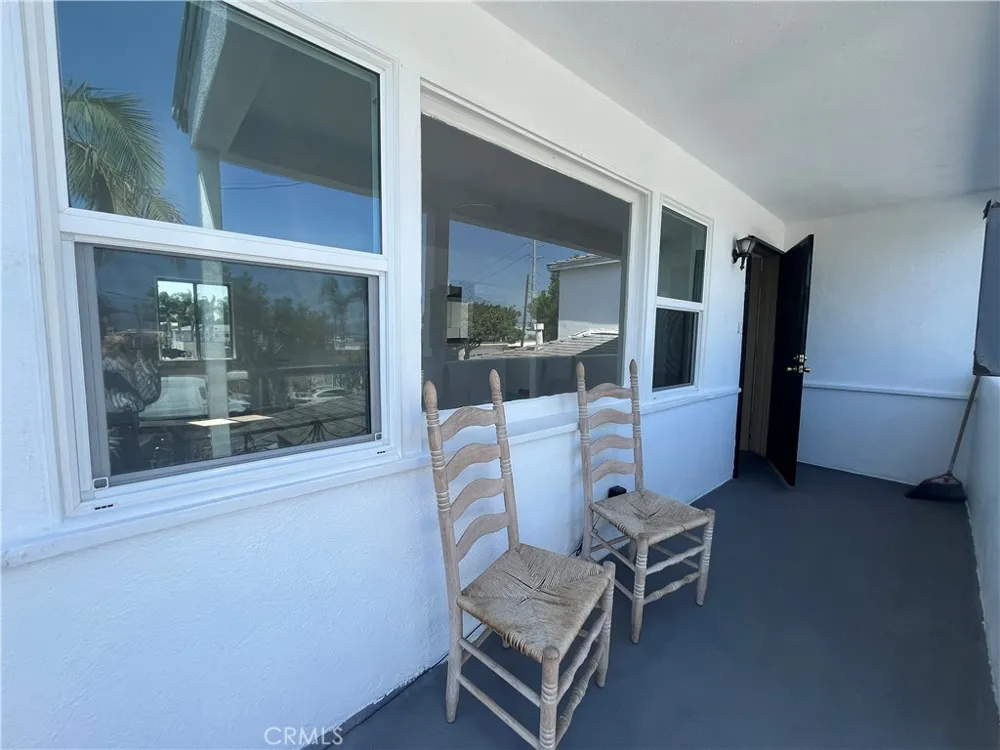 2220 Delaware #C Santa Monica, CA 90404