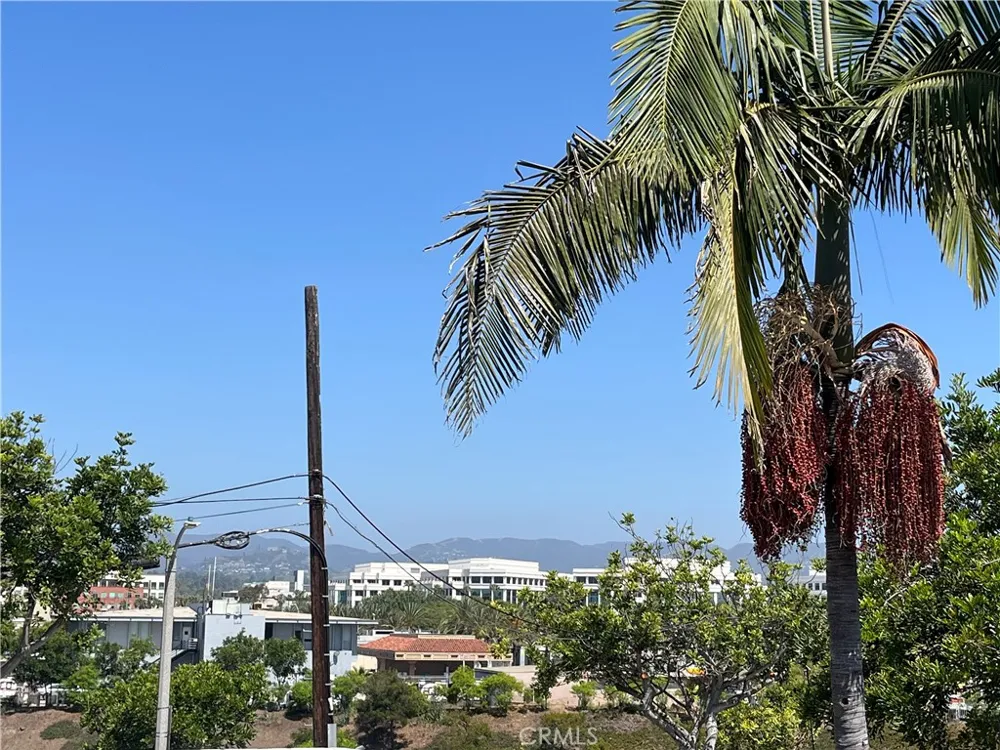 2220 Delaware #C Santa Monica, CA 90404