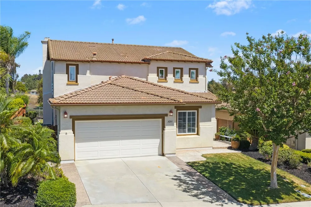 31295 Gleneagles Drive Temecula, CA 92591