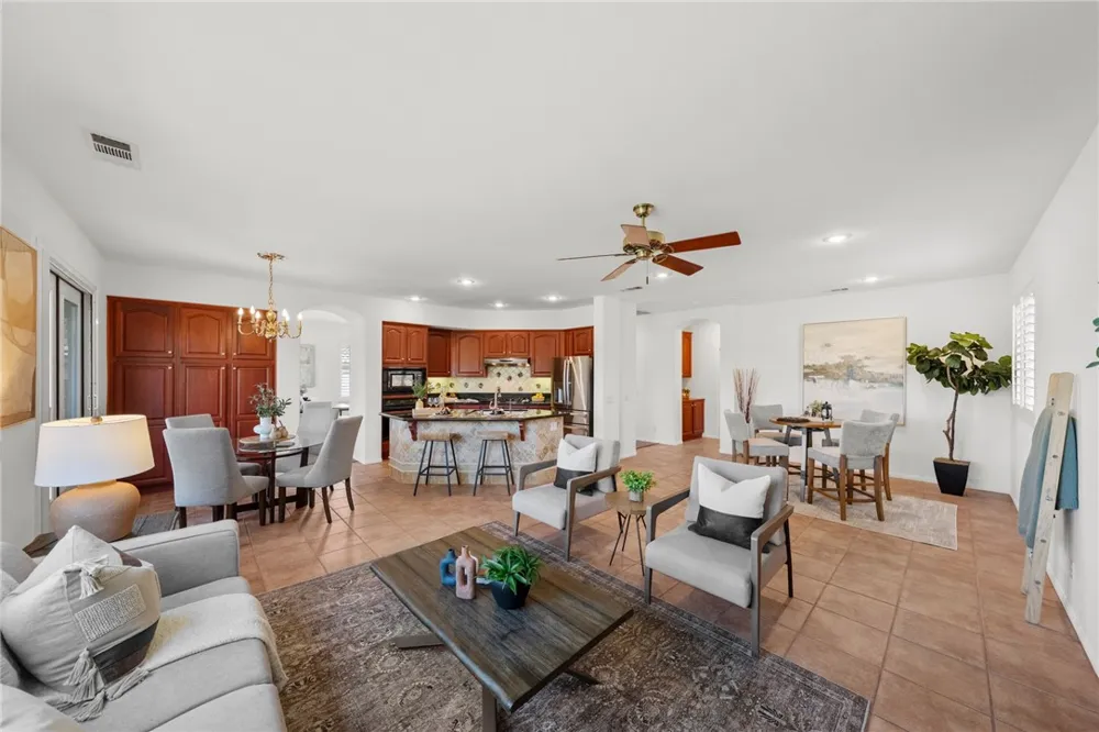 31295 Gleneagles Drive Temecula, CA 92591