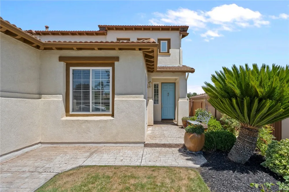 31295 Gleneagles Drive Temecula, CA 92591
