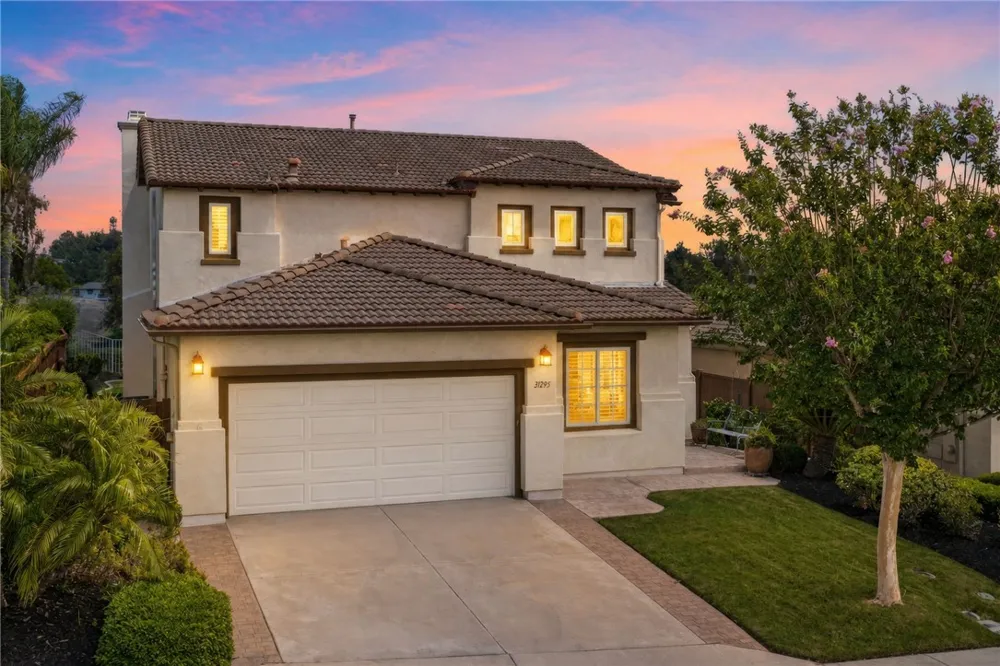 31295 Gleneagles Drive Temecula, CA 92591