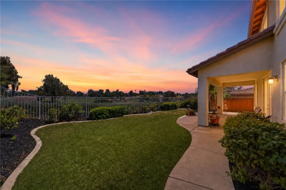 31295 Gleneagles Drive Temecula, CA 92591