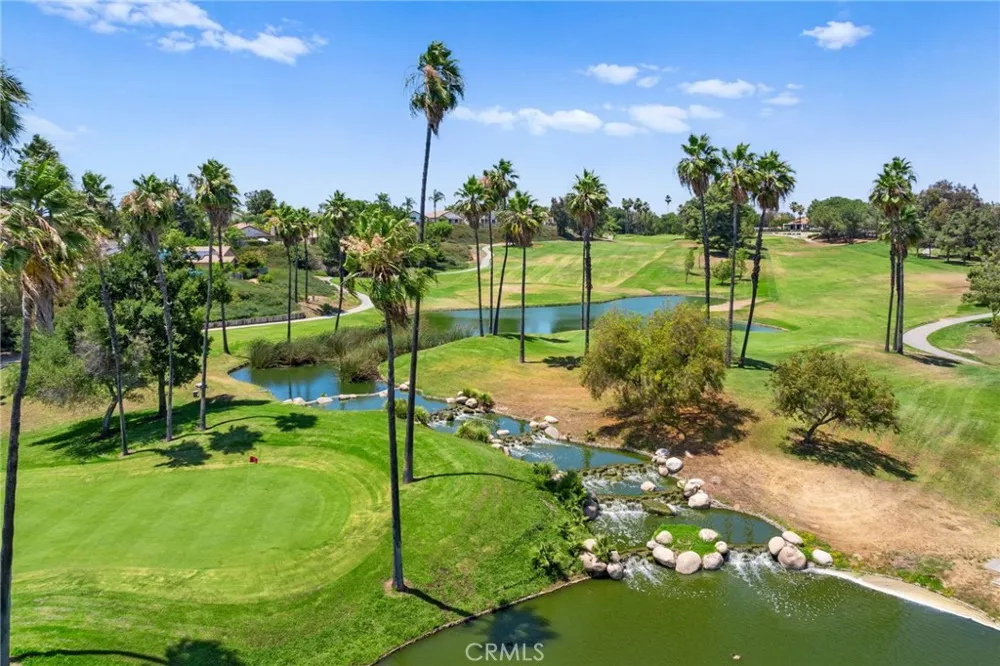 31295 Gleneagles Drive Temecula, CA 92591
