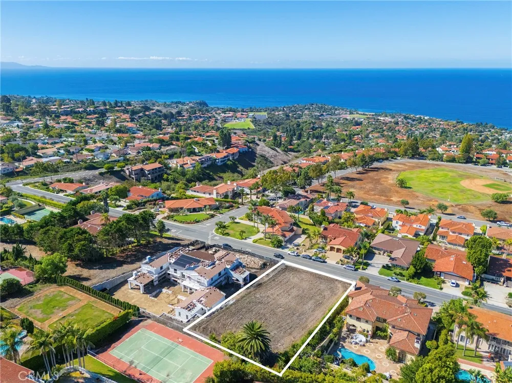 1520 Via Zurita Palos Verdes Estates, CA 90274