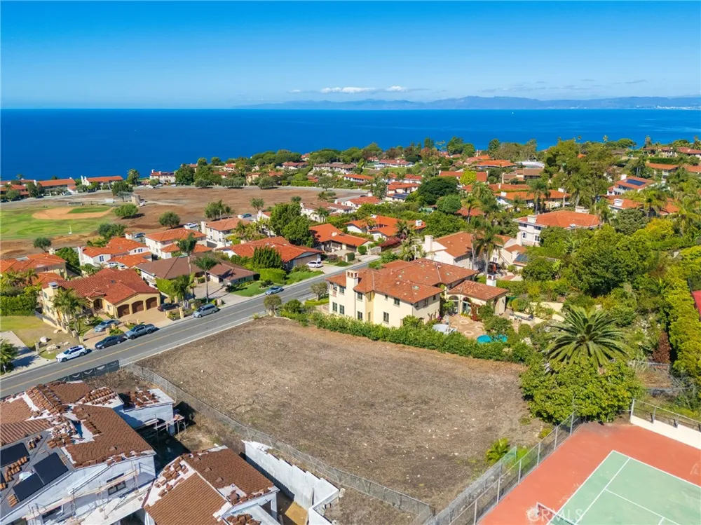 1520 Via Zurita Palos Verdes Estates, CA 90274