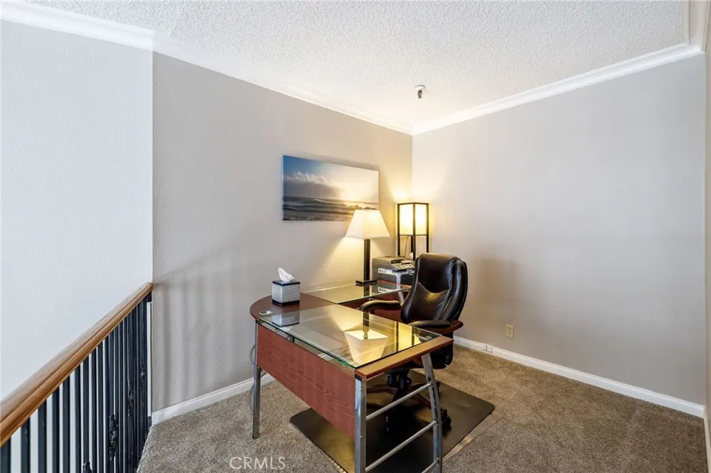 565 Esplanade #411 Redondo Beach, CA 90277