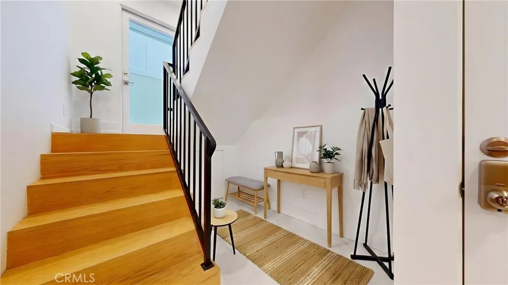 1318 Manhattan Manhattan Beach, CA 90266