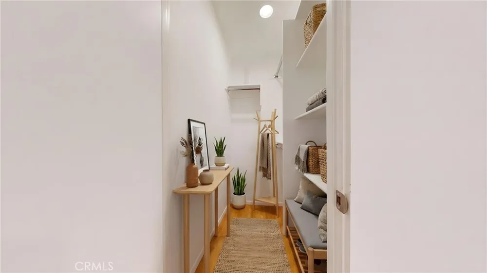 1318 Manhattan Manhattan Beach, CA 90266