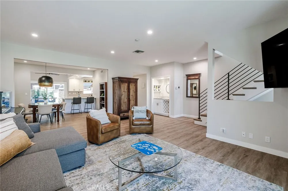 1219 S Catalina Redondo Beach, CA 90277