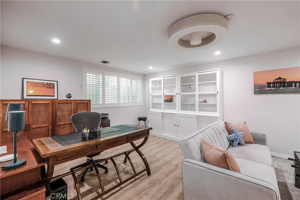 1219 S Catalina Redondo Beach, CA 90277