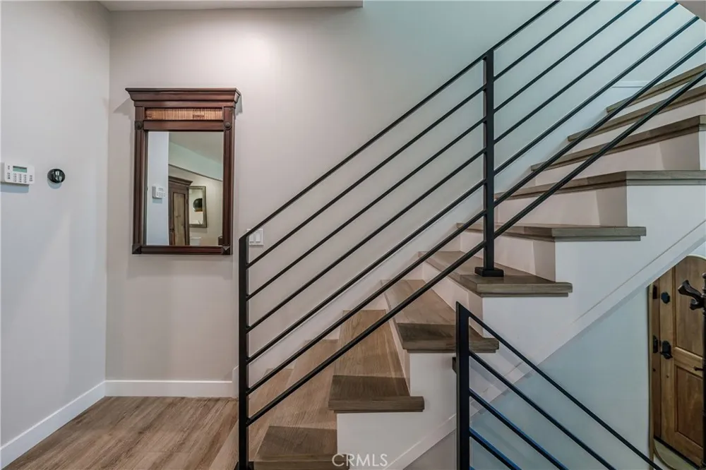 1219 S Catalina Redondo Beach, CA 90277