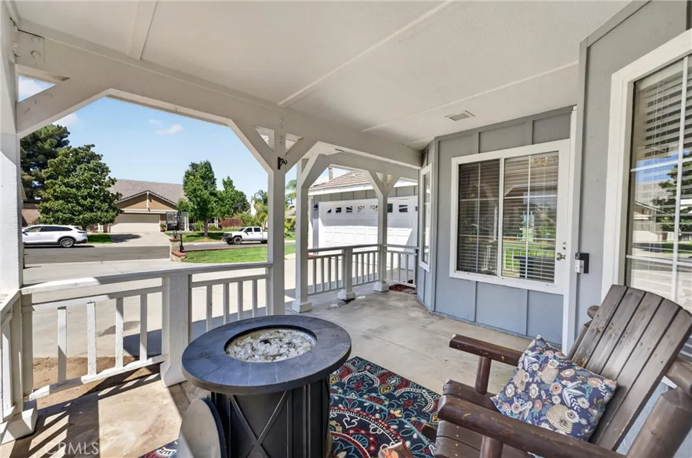 20096 Fallen Leaf Drive Perris, CA 92570