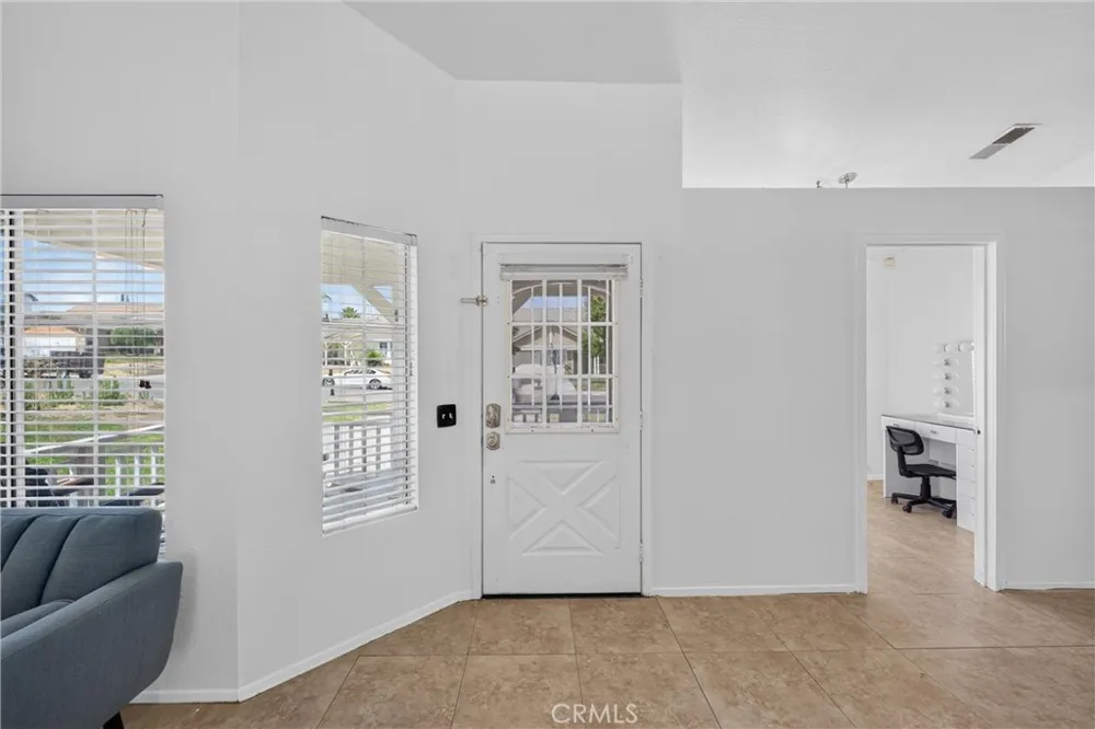 20096 Fallen Leaf Drive Perris, CA 92570