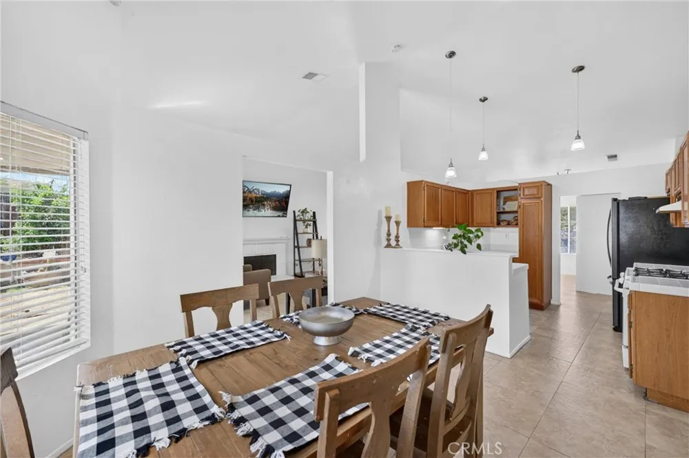 20096 Fallen Leaf Drive Perris, CA 92570