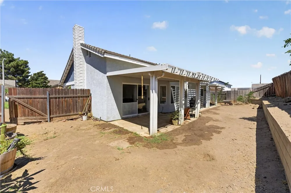20096 Fallen Leaf Drive Perris, CA 92570