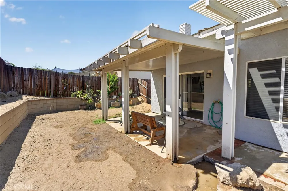 20096 Fallen Leaf Drive Perris, CA 92570